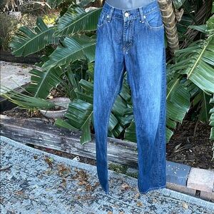 Levi’s 514 Slim St. jeans